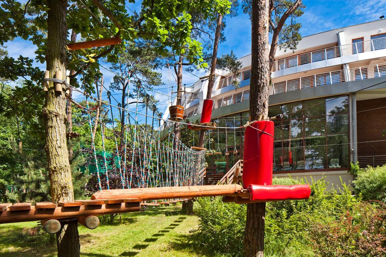 Hotel Dom Zdrojowy Resort & Spa - Destigo Hotels Ястарня Екстериор снимка
