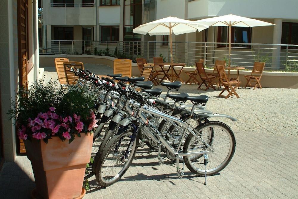 Hotel Dom Zdrojowy Resort & Spa - Destigo Hotels Ястарня Екстериор снимка